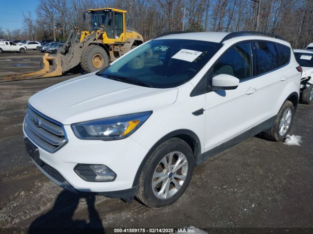 1FMCU9GD8JUB68294 Ford ESCAPE SE