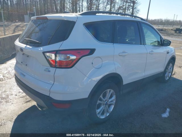 1FMCU9GD8JUB68294 Ford ESCAPE SE