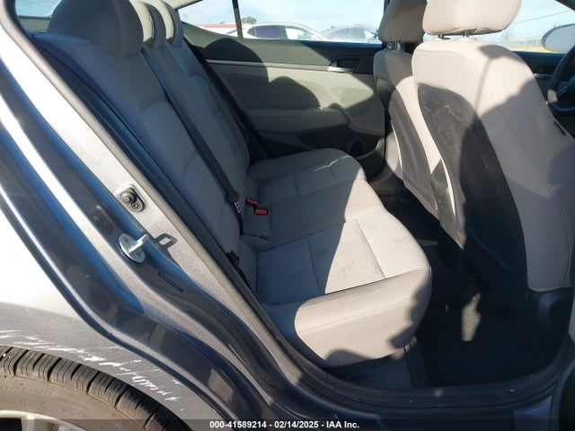 Hyundai ELANTRA SEL 2019 5NPD84LF0KH413060 Image 8