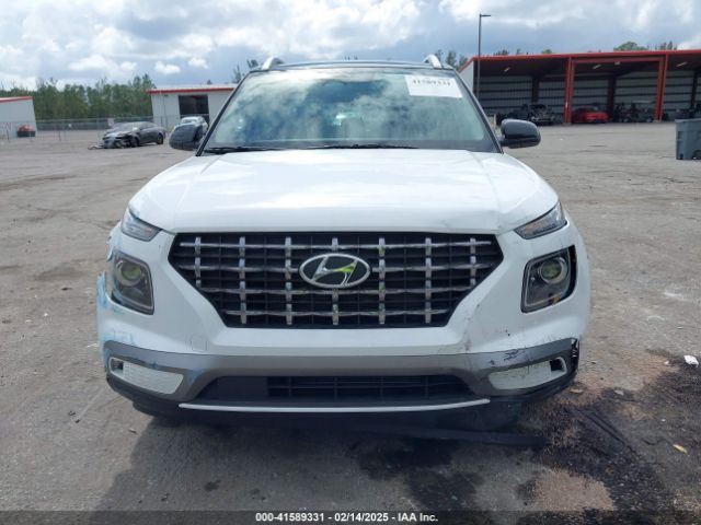 KMHRC8A33PU215490 Hyundai Venue Limited