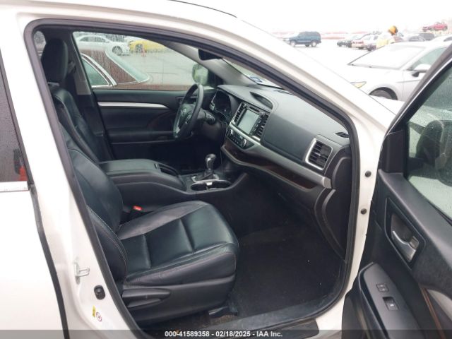 5TDKKRFH4FS113556 Toyota Highlander Xle V6