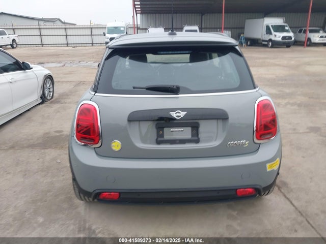WMW13DJ0XP2S71208 Mini Se Hardtop Cooper Signature