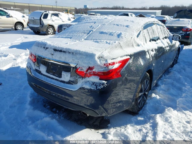 Nissan Altima 2.5 Sl 2017 1N4AL3APXHC296184 Image 4