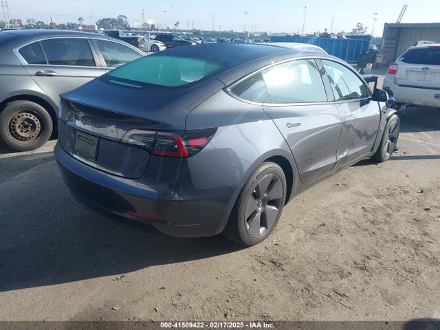 2023 TESLA MODEL 3 5YJ3E1EA5PF697201 Photo 3