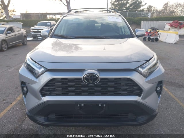 Toyota Rav4 Xle Premium 2024 JTMC1RFV1RJ026910 Image 12