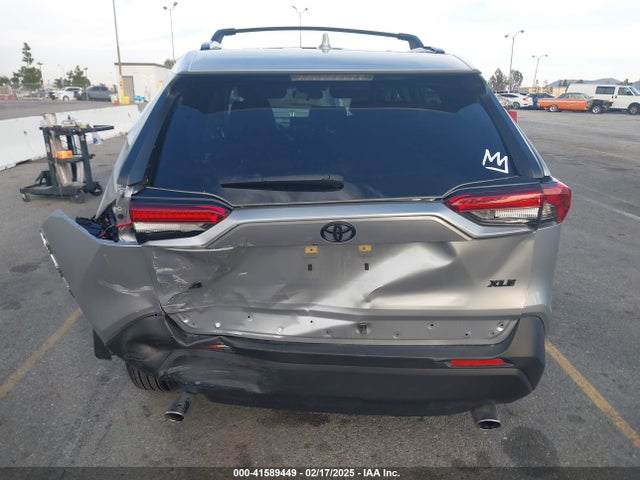Toyota Rav4 Xle Premium 2024 JTMC1RFV1RJ026910 Image 16