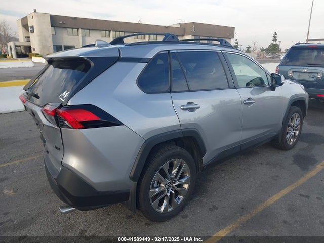 Toyota Rav4 Xle Premium 2024 JTMC1RFV1RJ026910 Image 4
