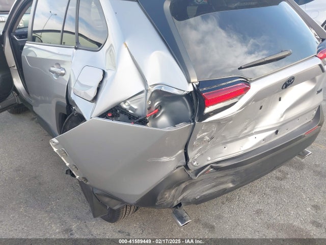Toyota Rav4 Xle Premium 2024 JTMC1RFV1RJ026910 Image 6