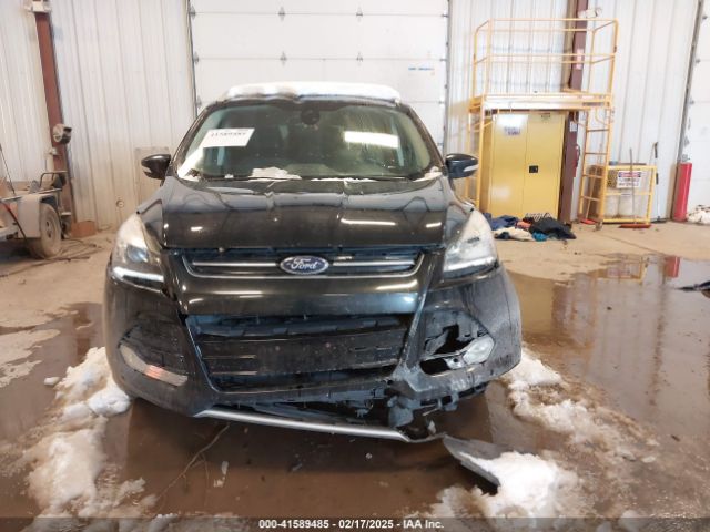 1FMCU9J91EUB77574 Ford Escape Titanium
