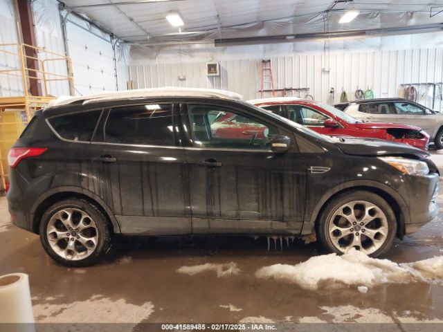 1FMCU9J91EUB77574 Ford Escape Titanium