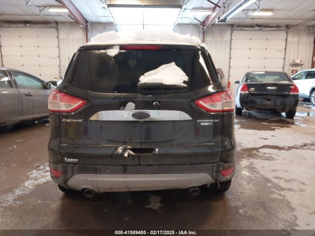 1FMCU9J91EUB77574 Ford Escape Titanium