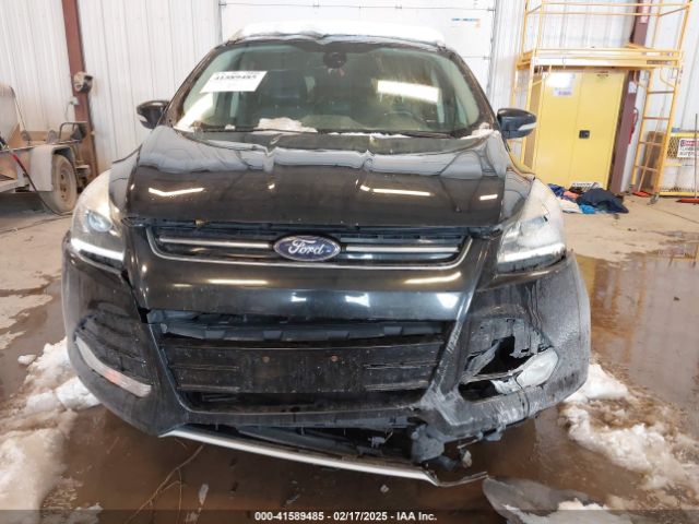1FMCU9J91EUB77574 Ford Escape Titanium