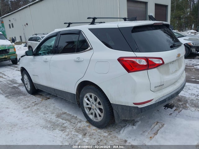 Chevrolet EQUINOX LT 2018 2GNAXSEV0J6345156 Image 3