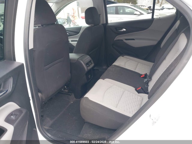 Chevrolet EQUINOX LT 2018 2GNAXSEV0J6345156 Image 8