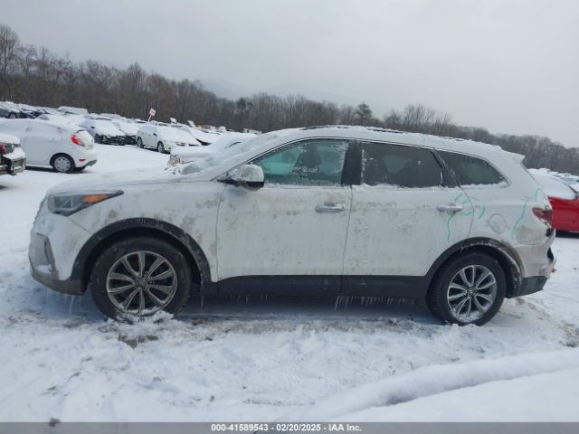 KM8SMDHF7HU207336 Hyundai Santa Fe Se