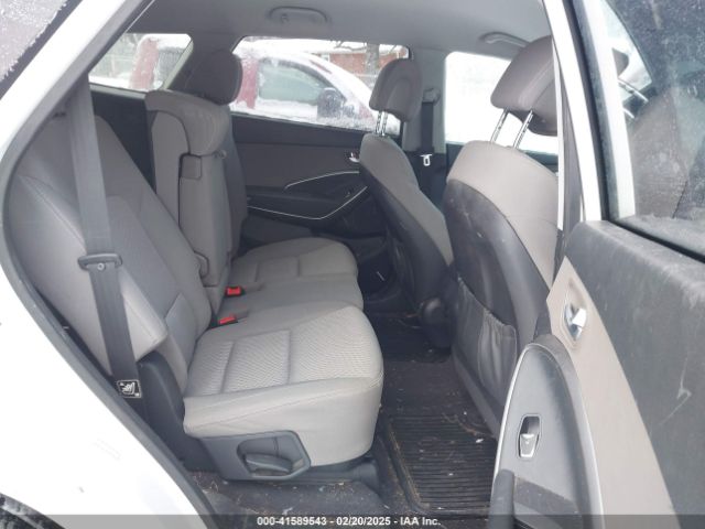 KM8SMDHF7HU207336 Hyundai Santa Fe Se
