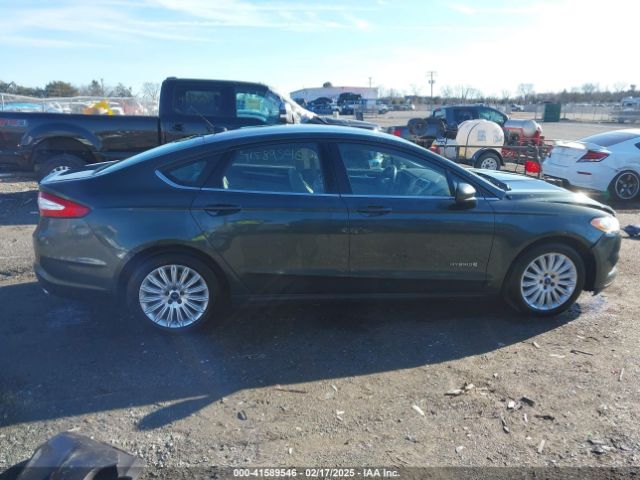 3FA6P0UU7FR117785 Ford Fusion Hybrid S