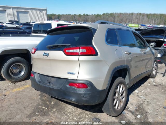 1C4PJLCB2EW269101 Jeep Cherokee Latitude