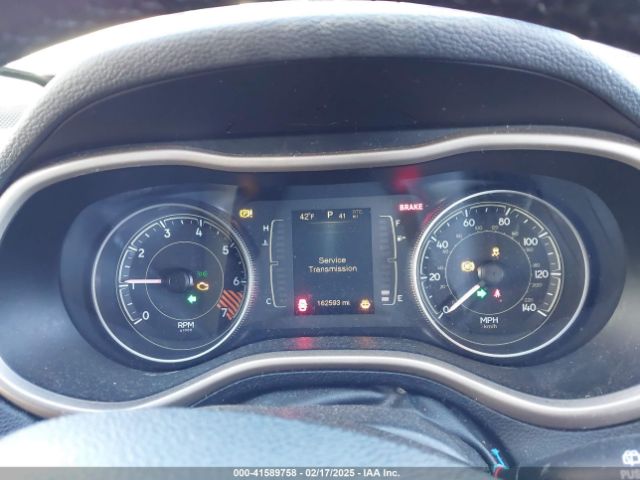 1C4PJLCB2EW269101 Jeep Cherokee Latitude