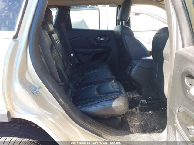 1C4PJLCB2EW269101 Jeep Cherokee Latitude