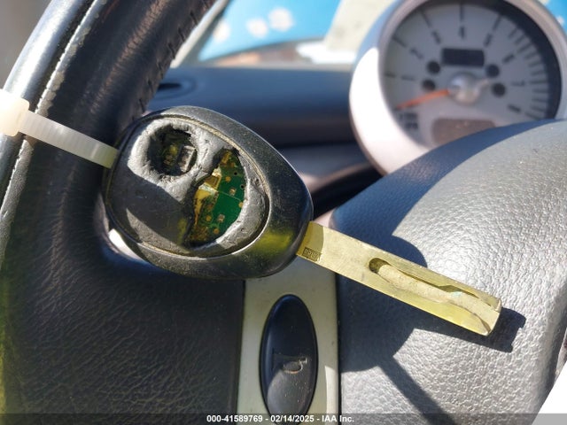 2002 MINI COOPER S WMWRE33422TD52765 Photo 10