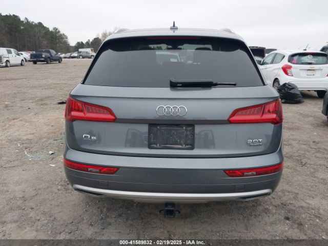 WA1CNAFY8J2123840 Audi Q5 2.0t Premium