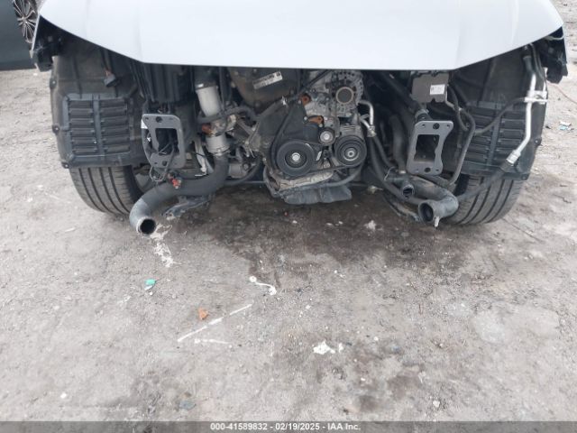 WA1CNAFY8J2123840 Audi Q5 2.0t Premium