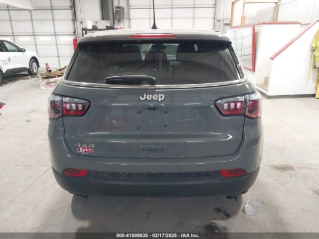 3C4NJDAN8RT580067 Jeep Compass Sport 4x4
