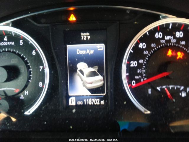 4T1BF1FK8FU962520 Toyota CAMRY SE