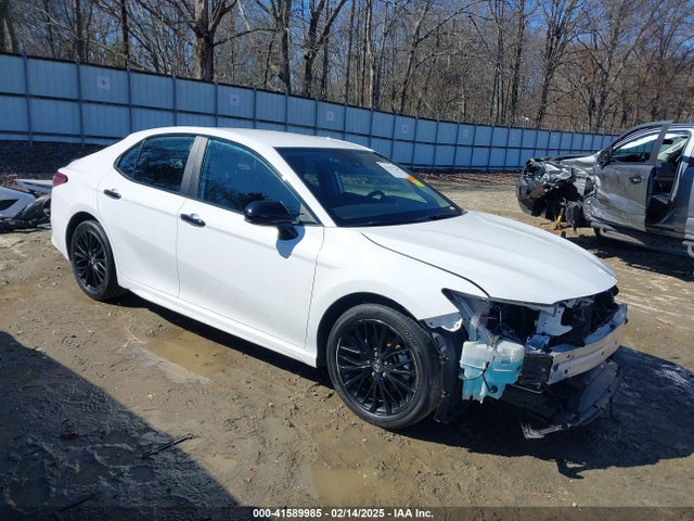 2019 4T1B11HK3KU233279 main image