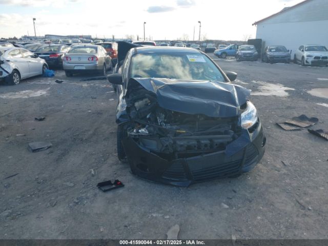 1FADP3E26EL410628 Ford FOCUS S
