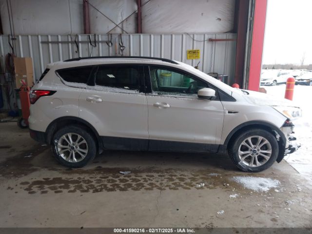 1FMCU9HD1JUB01566 Ford ESCAPE SEL