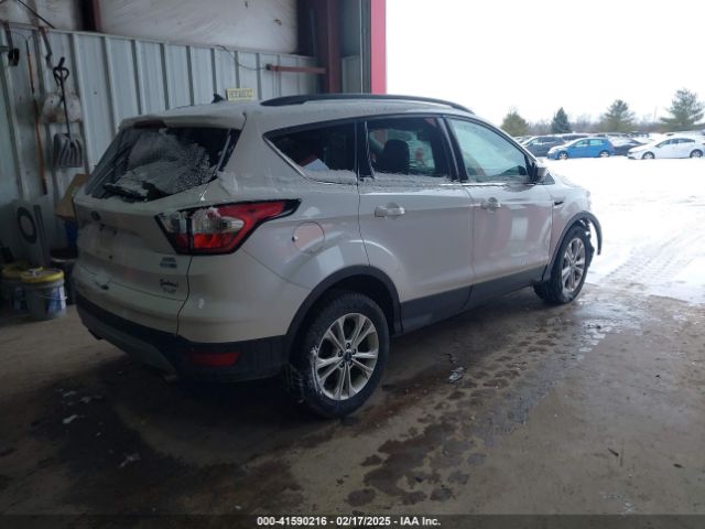 1FMCU9HD1JUB01566 Ford ESCAPE SEL