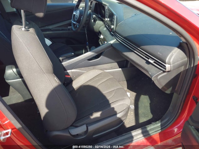 Hyundai ELANTRA SEL 2023 5NPLM4AG1PH104126 Image 5