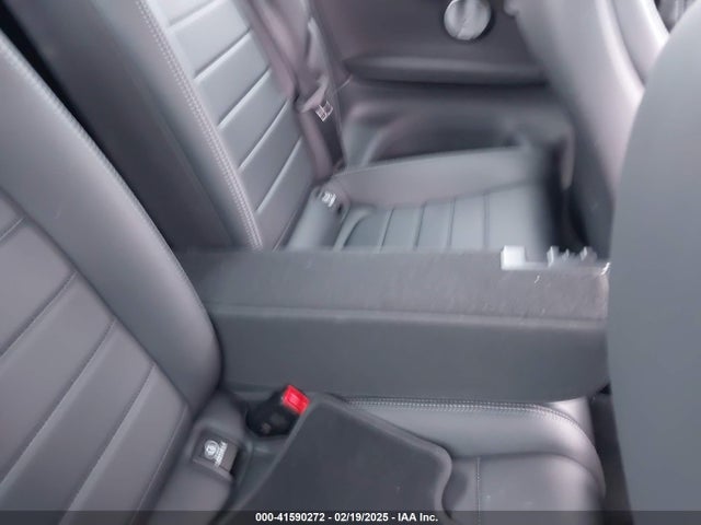 W1KWJ8DB5NG115893 Mercedes-Benz C 300 Coupe