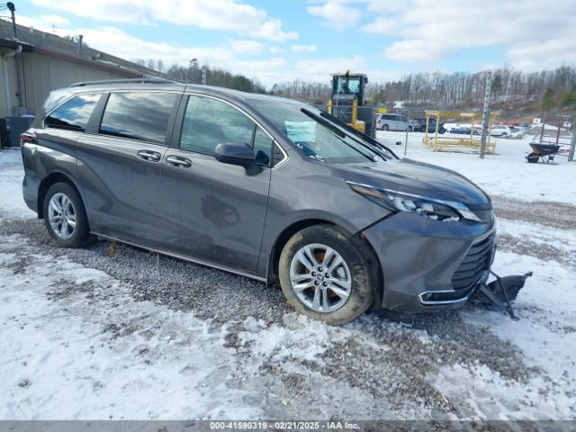 2024 TOYOTA SIENNA 5TDJSKFC7RS116348