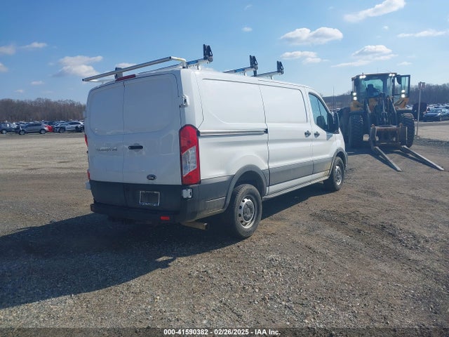 1FTBR1Y86NKA36446 Ford Transit-250