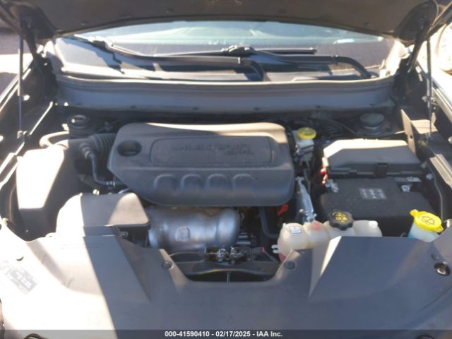 1C4PJLCB6KD373310 Jeep Cherokee Latitude Fwd