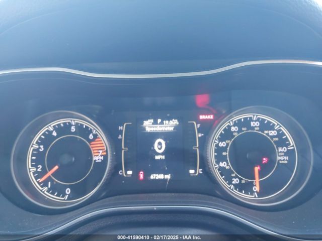 1C4PJLCB6KD373310 Jeep Cherokee Latitude Fwd