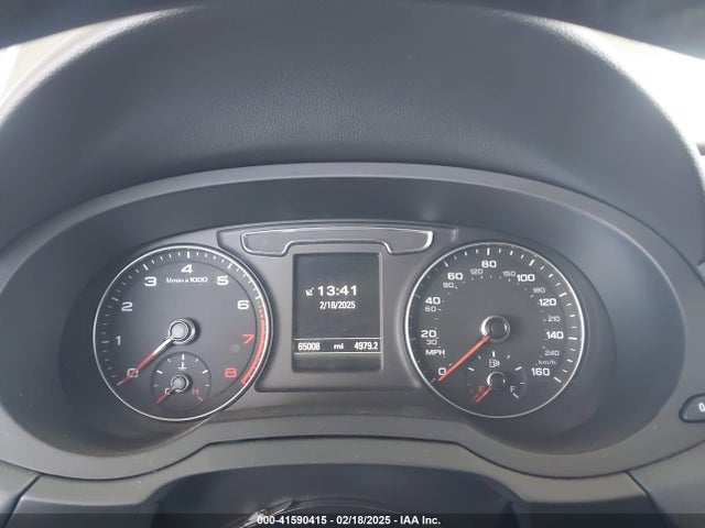 WA1BCCFS5JR006653 Audi Q3 2.0t Premium