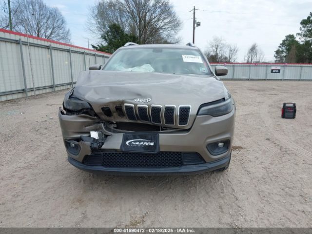1C4PJMCB2KD347681 Jeep Cherokee Latitude 4x4