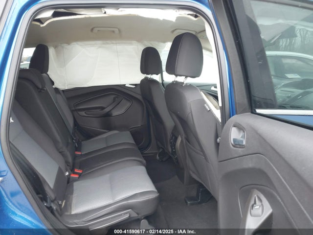 Ford ESCAPE SE 2017 1FMCU9G90HUD55518 Image 8