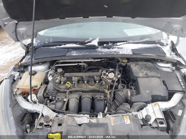 Ford FOCUS SE 2016 1FADP3F25GL332313 Image 10