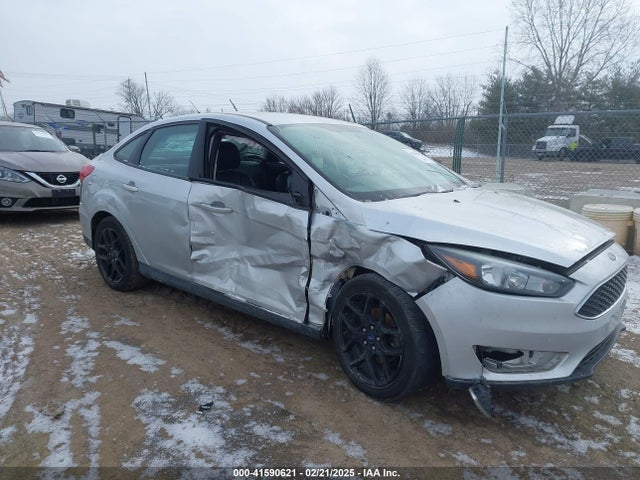 Ford FOCUS SE 2016 1FADP3F25GL332313 Image 6
