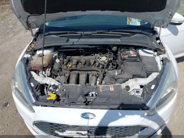 1FADP3F2XGL354565 Ford FOCUS SE