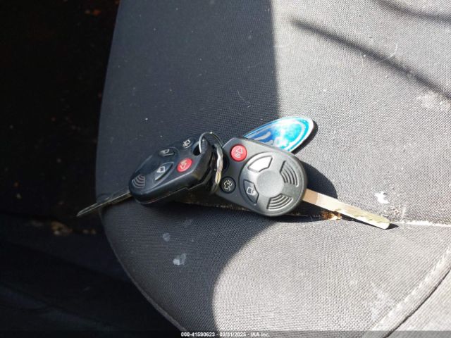 1FADP3F2XGL354565 Ford FOCUS SE