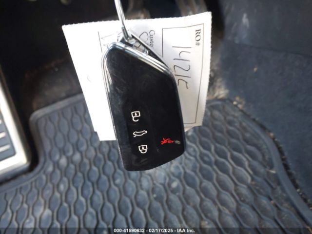 WVW8A7CD7PW207273 Volkswagen Golf Gti 2.0t 40th Anniversary Edition
