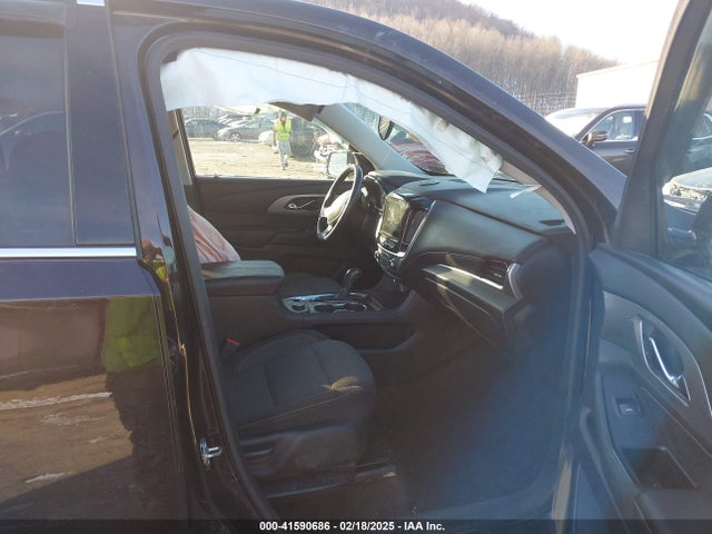 1GNEVGKW3JJ194737 Chevrolet Traverse 1lt