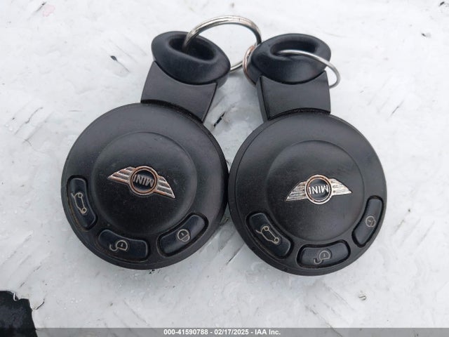 2009 MINI COOPER WMWMF33549TW72435 Photo 10