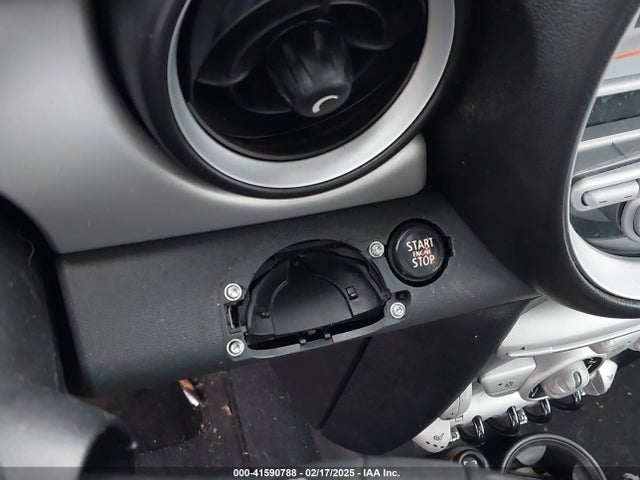 2009 MINI COOPER WMWMF33549TW72435 Photo 5